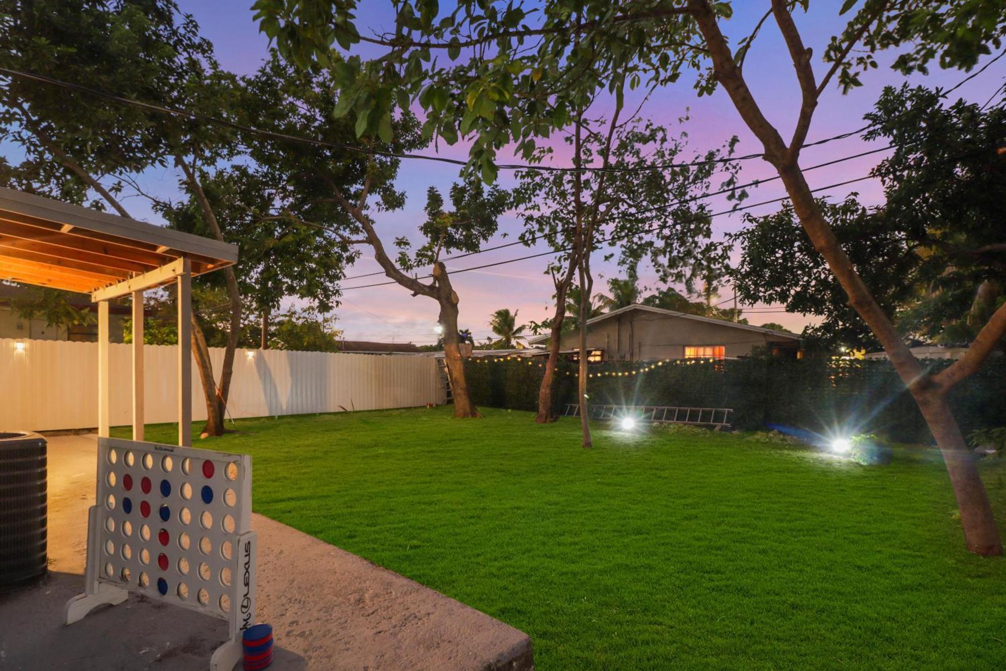 Spacious And Luxurious Home Centrally Located Between Miami And Ft. Lauderdale Мирамар Экстерьер фото